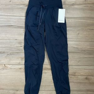 lululemon brand new joggers in blue